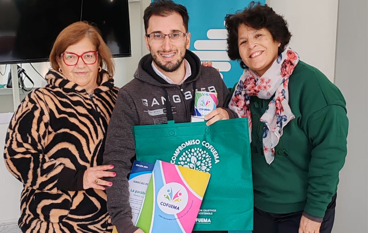 012_Encuentro_con_Helen_Velando-min