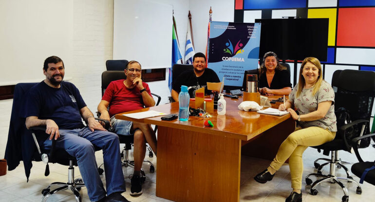 Reunión de CEFIC: Planificando Nuevas Actividades Educativas